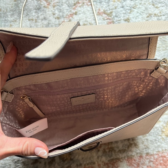 Kate Spade Riverside Street Emmie crossbody bag - Picture 8 of 9